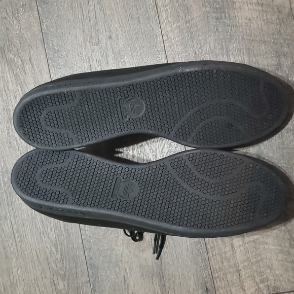 SIZE 21 mens shoe main image 2